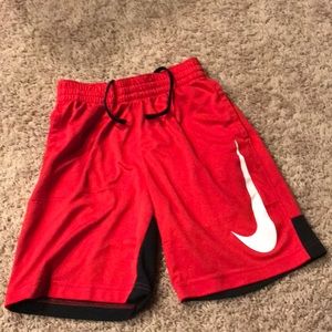 Nike Swoosh Bright Red Youth-Medium Shorts Dri-Fit